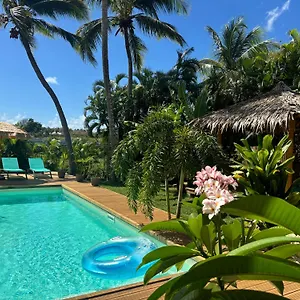 https://le-petit-havre-tropical-guadeloupe-gite-massages-spa.comcaribbean.com
